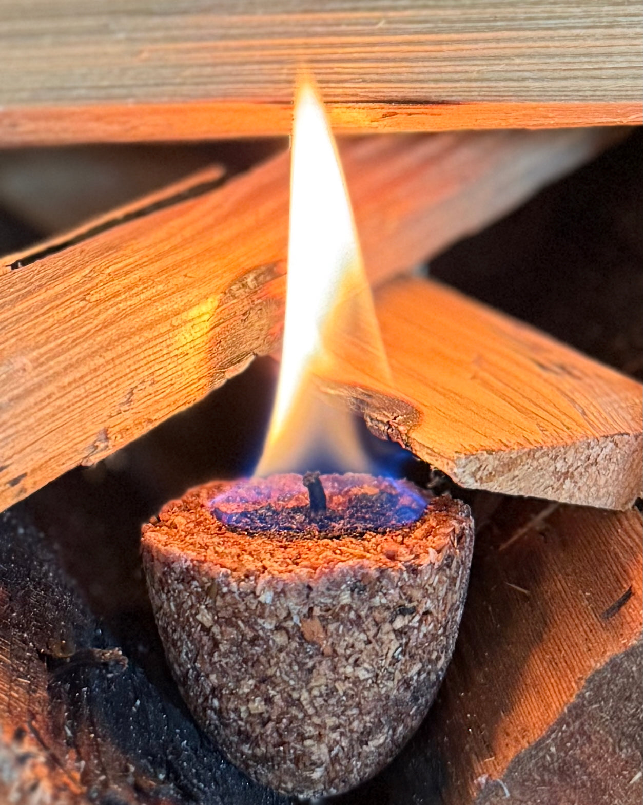 Cedar Crate with 96 Fire Hatchers