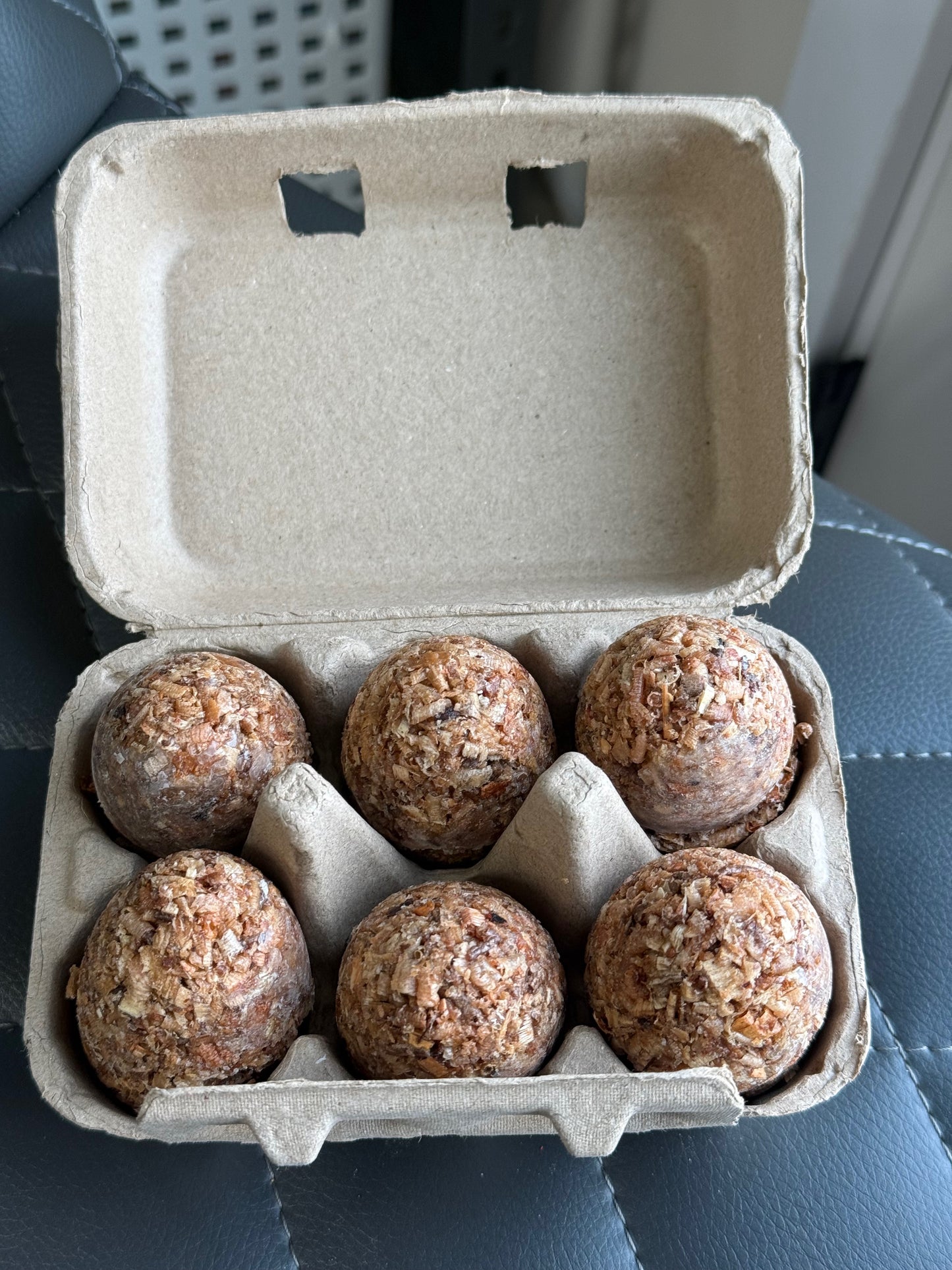 12 Fire Starters in Hatching Fire Egg Carton